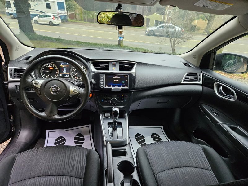 2019 NISSAN SENTRA SV