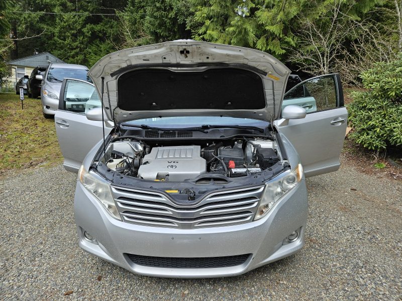 2009 TOYOTA VENZA AWD XLE V6